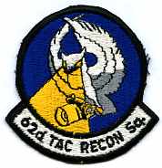 大特価！赤いジャンパー 45th Tactical Recon Squadron USAF 45th Tactical Reconnaissance Squadron The Polka Dots